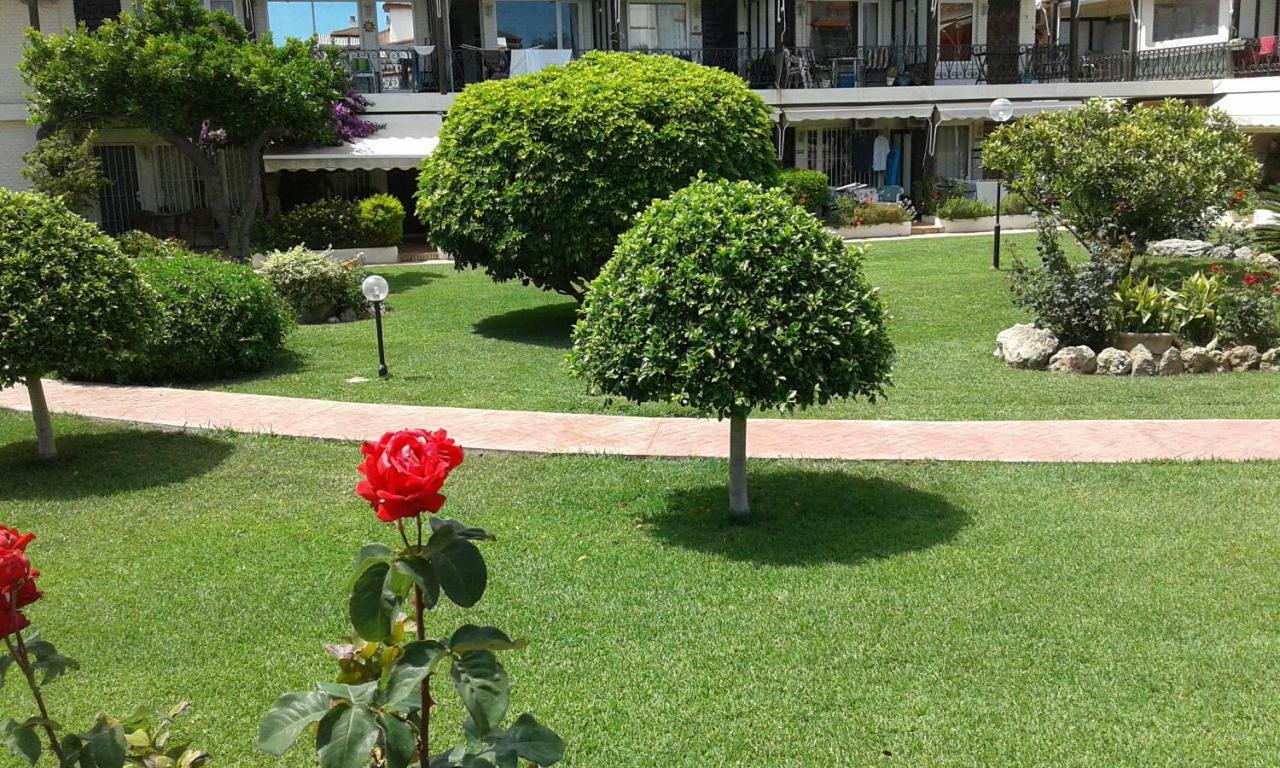 Carihuela Park Palace Torremolinos Exterior photo